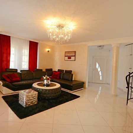 Villa Zare Poreč Exteriör bild