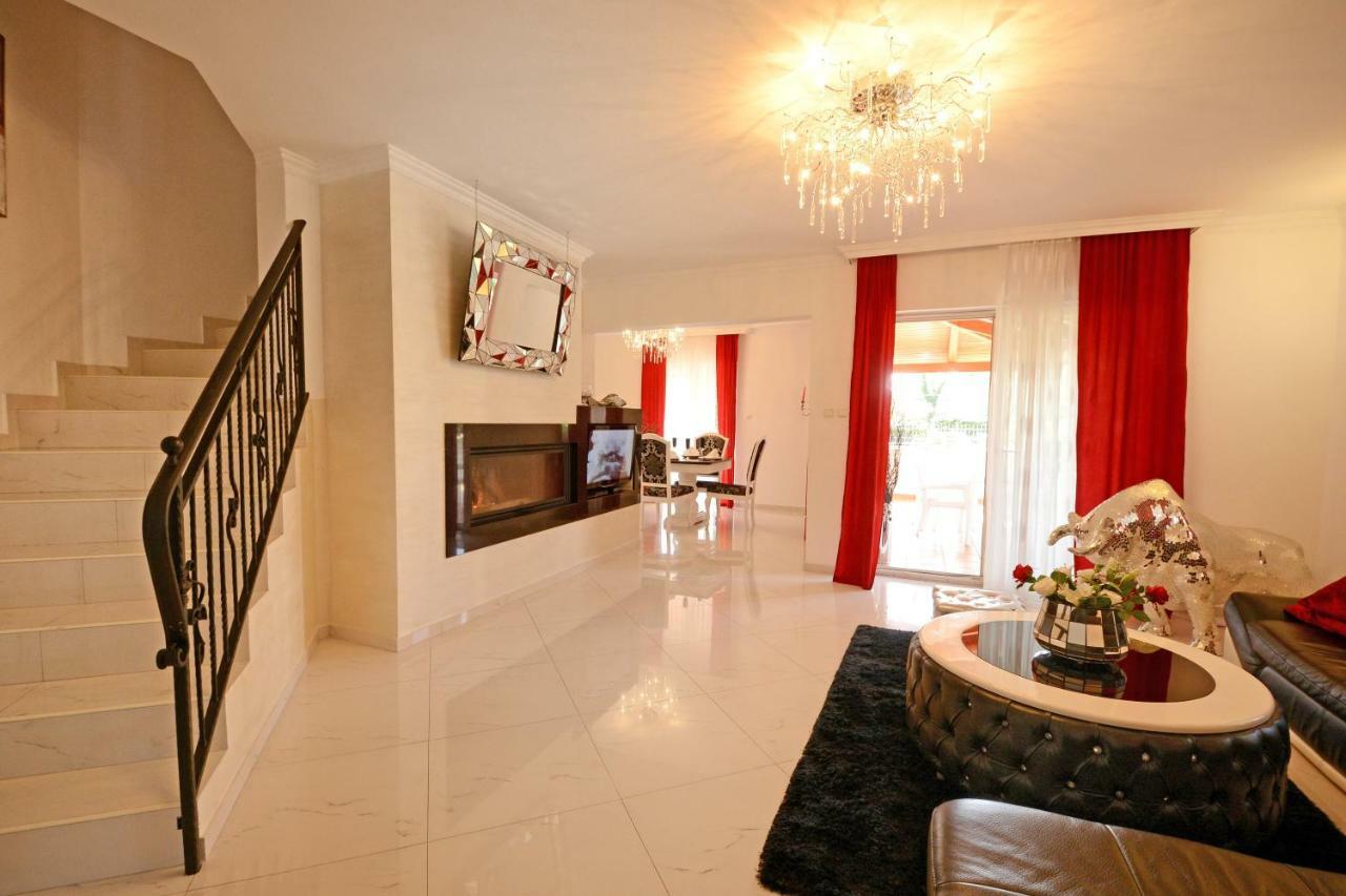 Villa Zare Poreč Exteriör bild