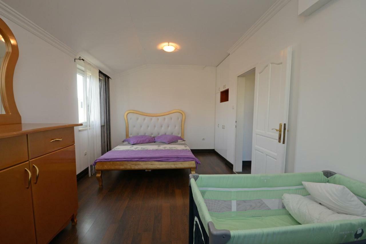 Villa Zare Poreč Exteriör bild