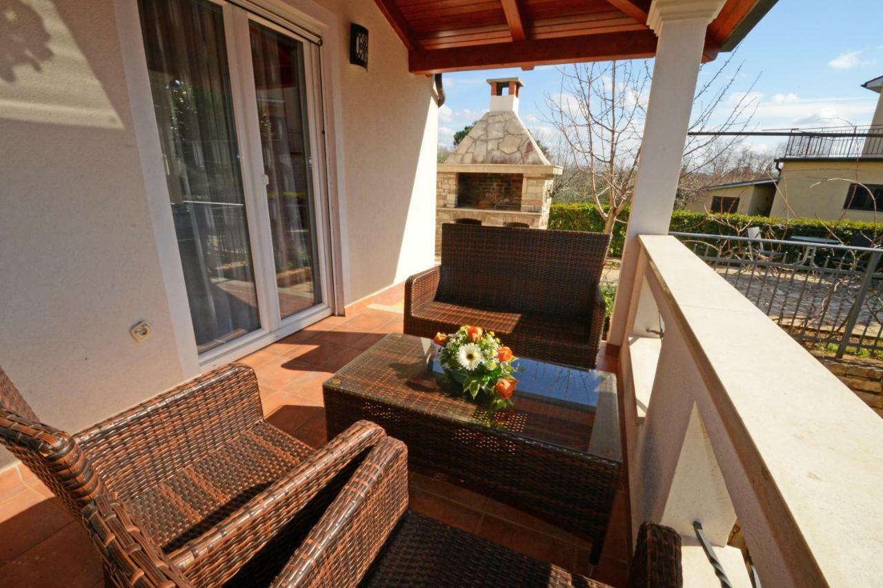 Villa Zare Poreč Exteriör bild