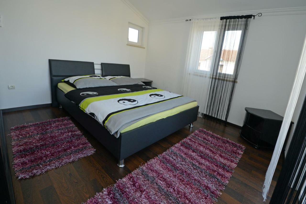 Villa Zare Poreč Exteriör bild