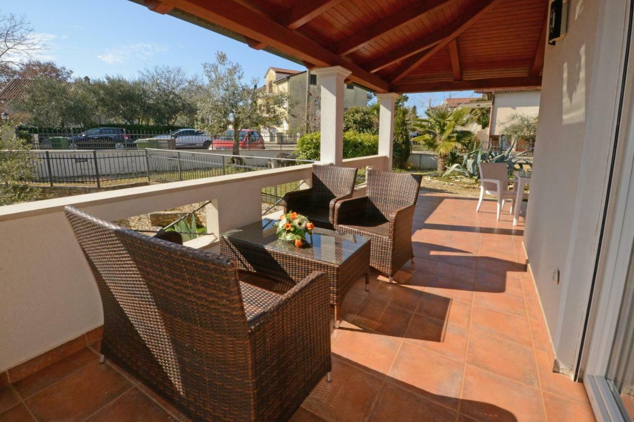 Villa Zare Poreč Exteriör bild