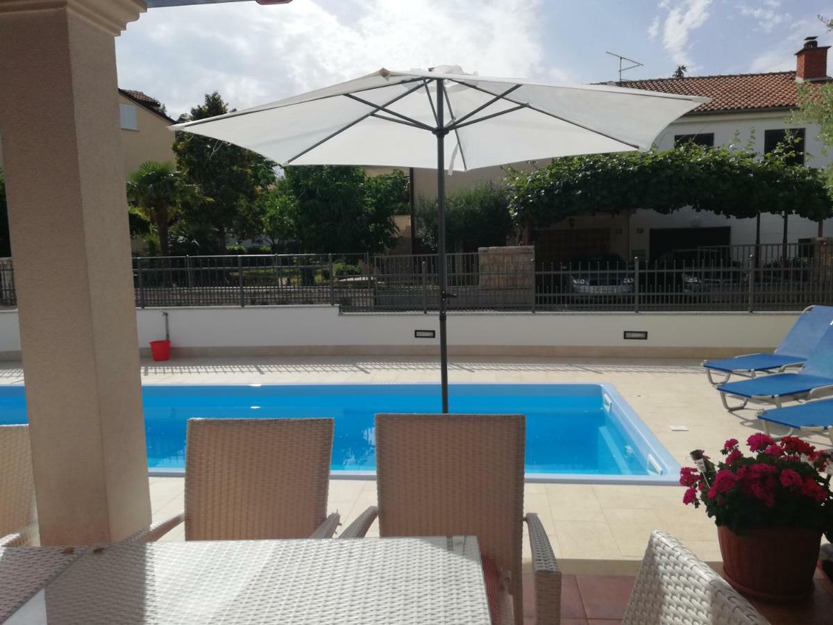 Villa Zare Poreč Exteriör bild