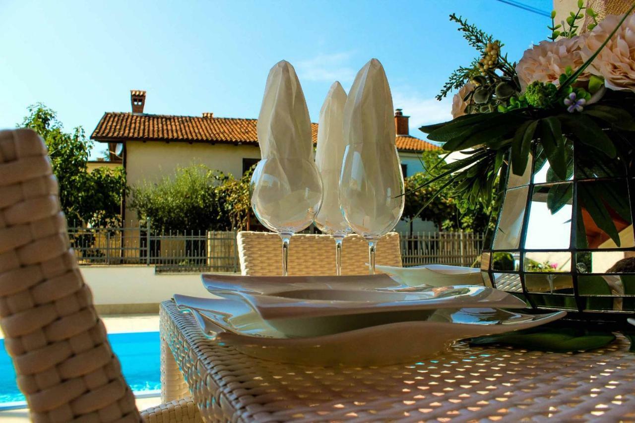 Villa Zare Poreč Exteriör bild